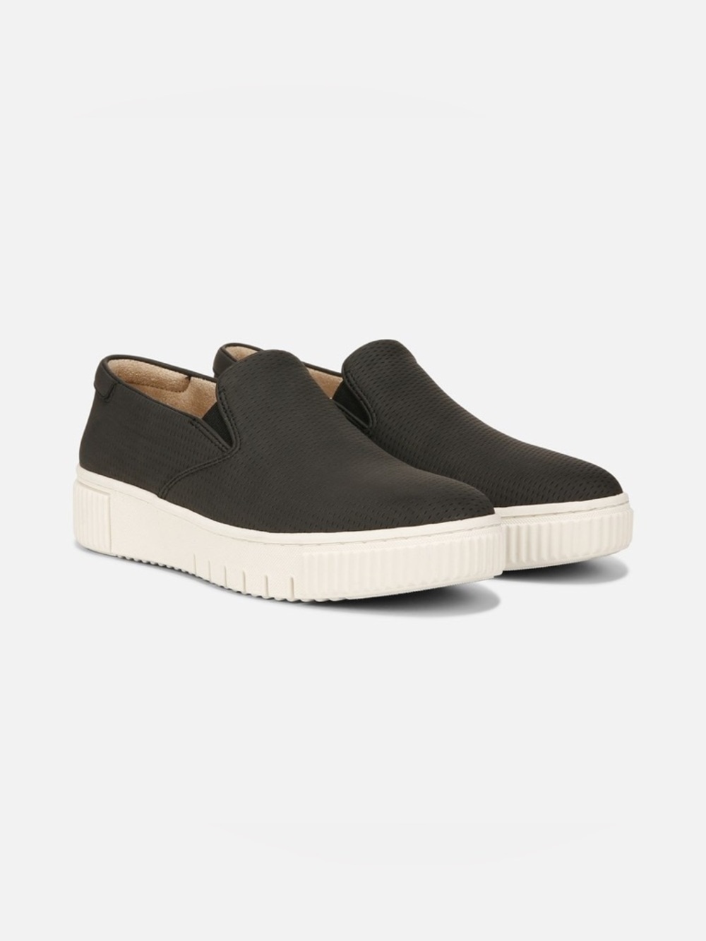 Naturalizer Soul Tia Casual Black Slip-On Sneakers size 6.5W